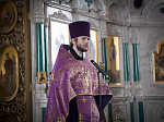 В канун Крестопоклонной Недели епископ Россошанский и Острогожский Андрей совершил Чин выноса Креста Господня