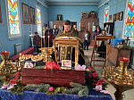 В Морозовке после богослужения прихожане приняли участие в православной традиции