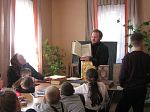 В Воскресной школе имени святителя Серафима (Соболева), архиепископа Богучарского прошел урок, посвященный Дню православной книги