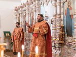 Глава Воронежской митрополии посетил Всесвятский храм и возглавил служение Божественной литургии в приделе, посвященном обретению главы пророка Иоанна Предтечи