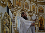 В Великую Субботу в Верхнем Мамоне совершили Божественную литургию святителя Василия Великого