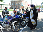 Благочинный Богучарского церковного округа благословил мотоциклистов на открытии мотосезона