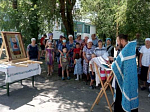 Епархиальной святыне помолились в Верхнемамонском благочинии
