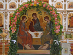 В Верхнем Мамоне встретили праздник Святой Троицы