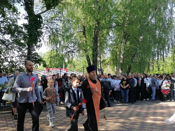 В Ольховатке почтили память воинов и мирных жителей, погибших в годы Великой Отечественной войны