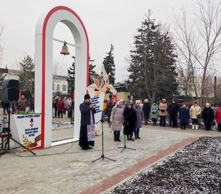 В Кантемировке открыли Аллею памяти