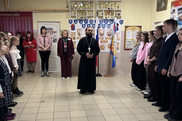 Руководитель епархиального миссионерского отдела посетил районную олимпиаду по ОПК