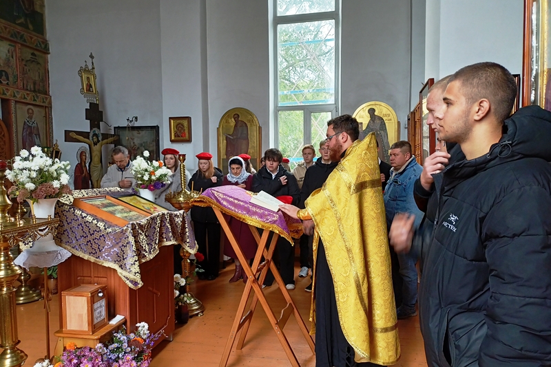 В п.г.т. Подгоренское Каменского благочиния прошёл День призывника