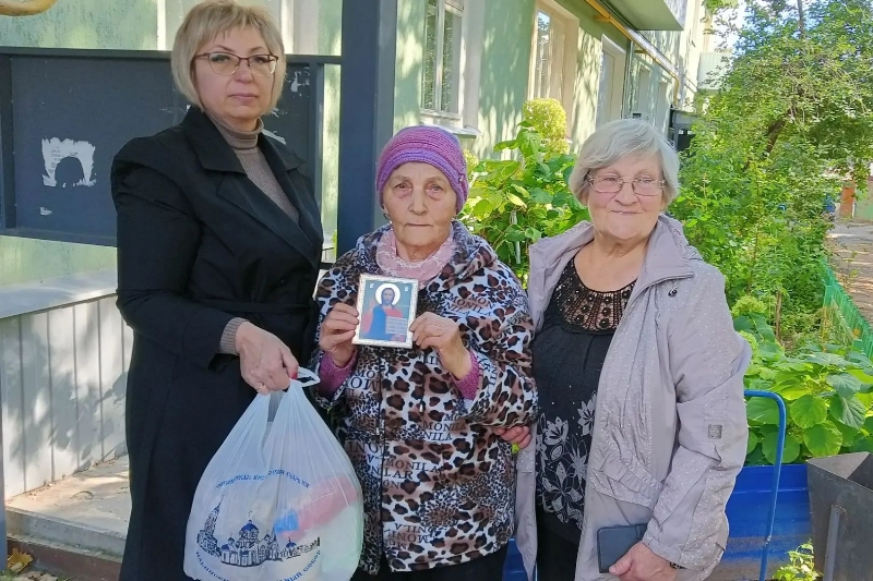 Острогожское благочиние проявило заботу и внимание в День пожилого человека