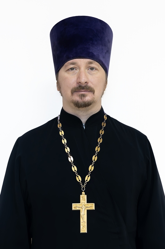 Иерей Виталий Макаров