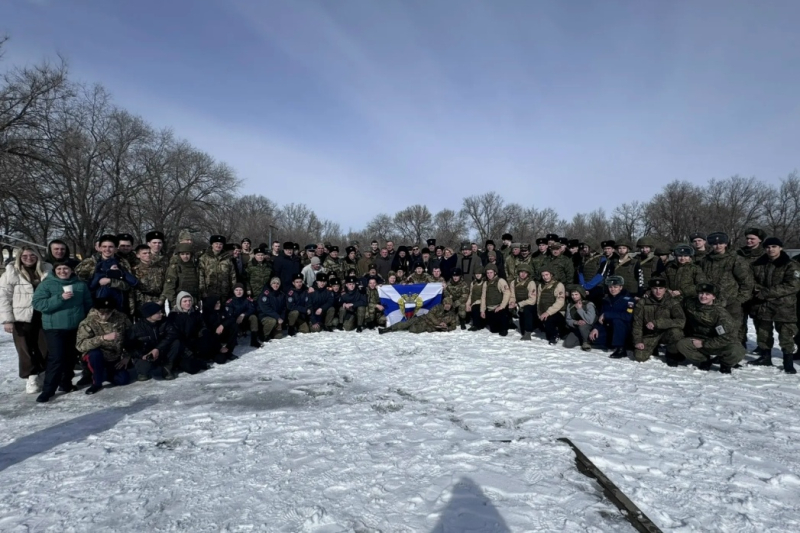 Глава Россошанской епархии посетил Верхнемамонский Матвея Платова казачий кадетский корпус