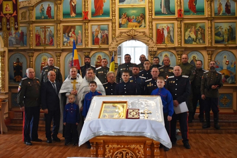 В Россошанском благочинии состоялась присяга казаков станицы Ольховатской