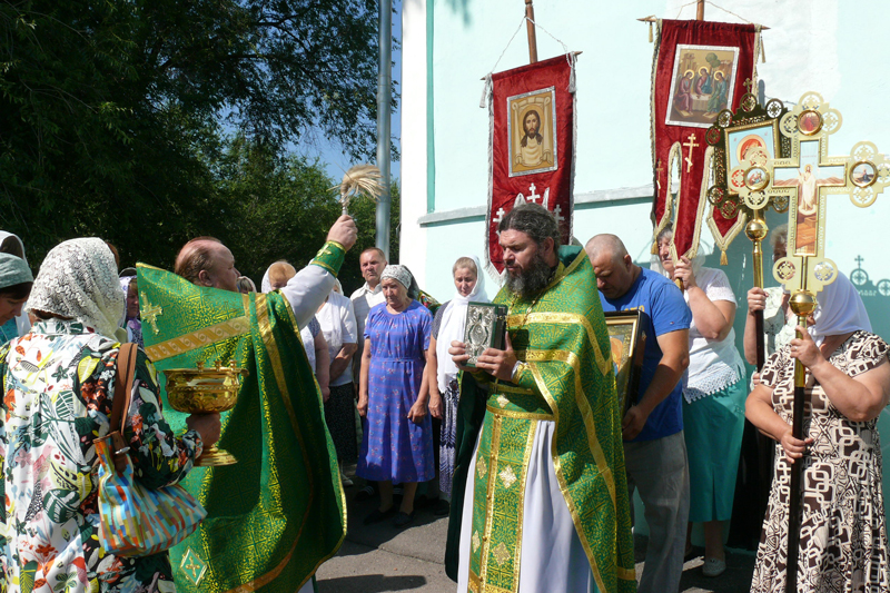 Церковь прославляет Духа Святого