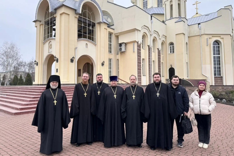 Делегация Калачеевского церковного округа приняла участие в пленарном заседании Митрофановских церковно-исторических чтений