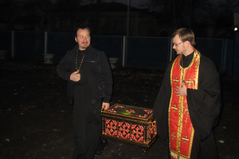 Мощи новомучеников в Павловске