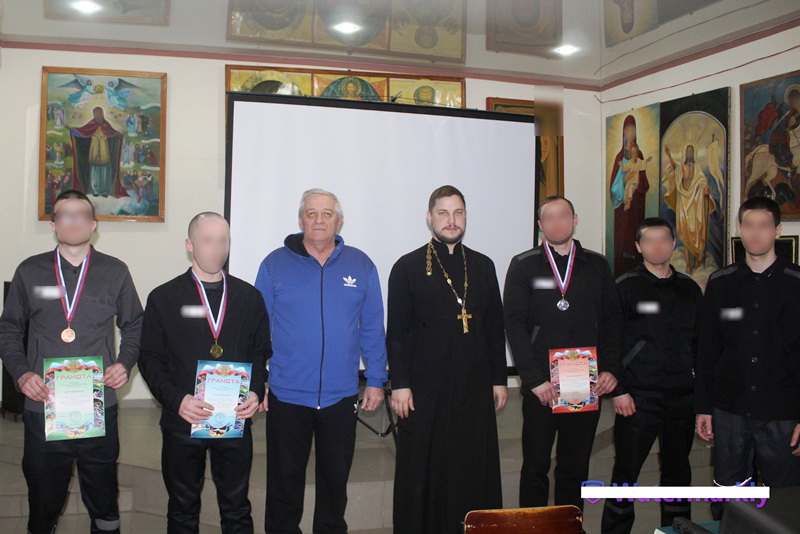 Шахматный турнир среди осужденных в ИК‑8 Россоши: иерей Павел Белов провел соревнования при участии представителя Спорткомитета района