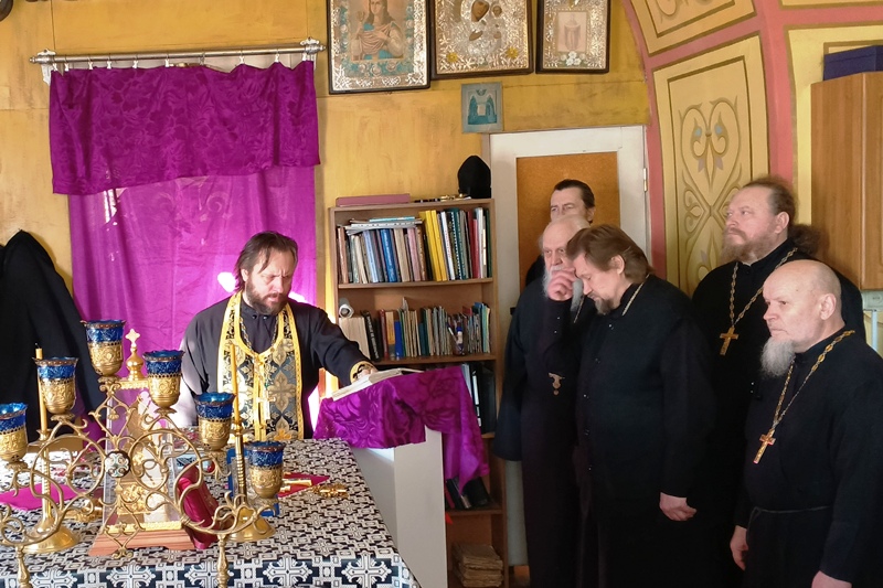 Состоялась исповедь духовенства Острогожского и Репьевского церковных округов Россошанской епархии