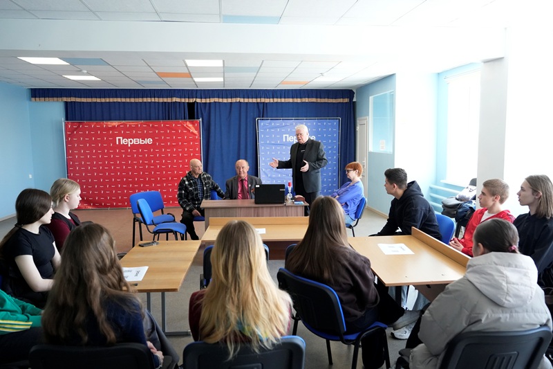 В Калаче состоялась краеведческая викторина, посвященная 81-й годовщине Победы Советского народа в Великой Отечественной войне