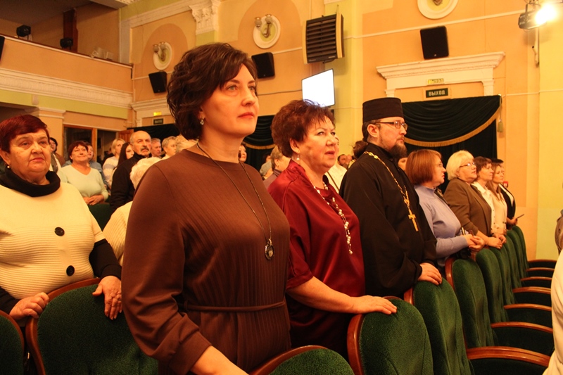 В День Конституции Российской Федерации в Острогожском доме культуры прошло праздничное мероприятие