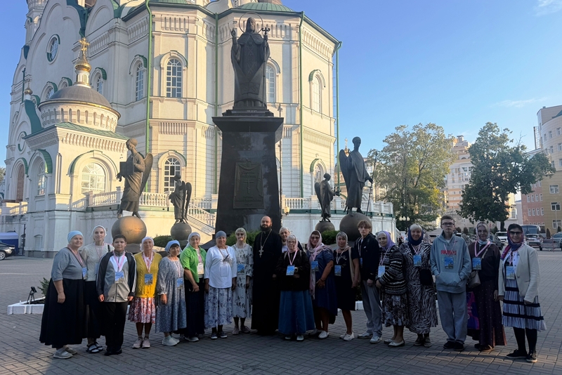 Паломническая поездка представителей Россошанского благочиния в город Воронеж