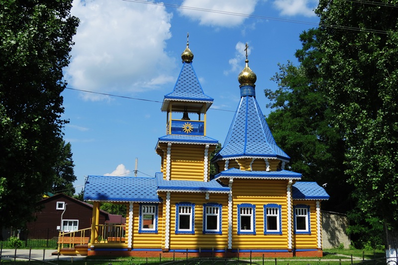 Храм в честь Рождества Пресвятой Богородицы с. Затон