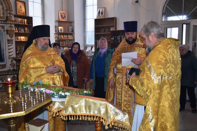 В храме в честь святителя Антония, архиепископа Воронежского, села Александровка торжественно отметили престольный праздник