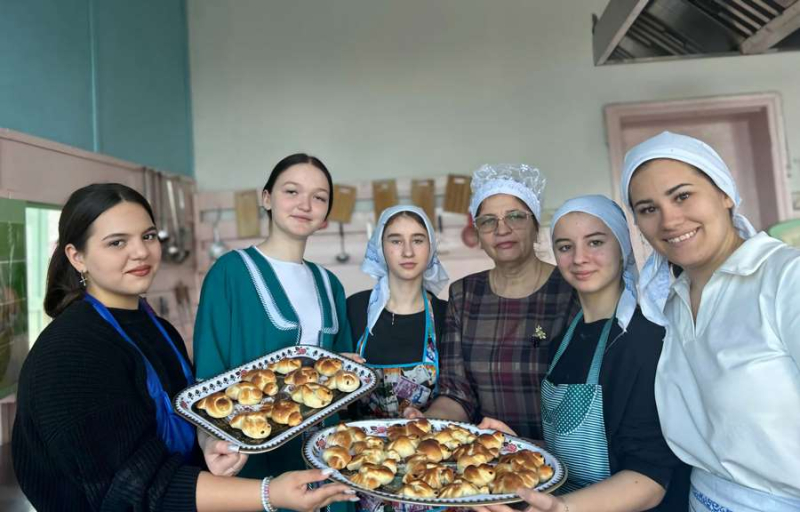 Мастер-класс "Жаворонки прилетели"в школе села Солдатское