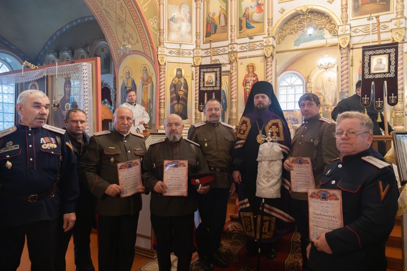 Представители казачества ПСКО «Станица Павловская» и помощник благочинного Павловского церковного округа приняли участие в мероприятиях, прошедших в рамках ежегодных Митрофановских чтений