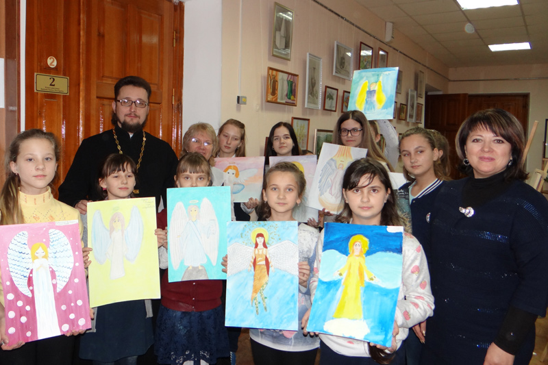 Ко всероссийской акции «Крылья Ангела» присоединились дети города Острогожска