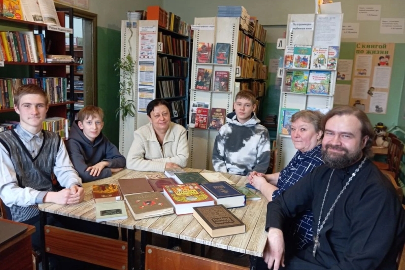 В МКОУ А‑Донской СОШ и Бабковской сельской библиотеке состоялись мероприятия, приуроченные Дню православной книги