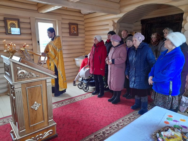 Молебен в храме в честь великомученика Георгия Победоносца с. Пасеково