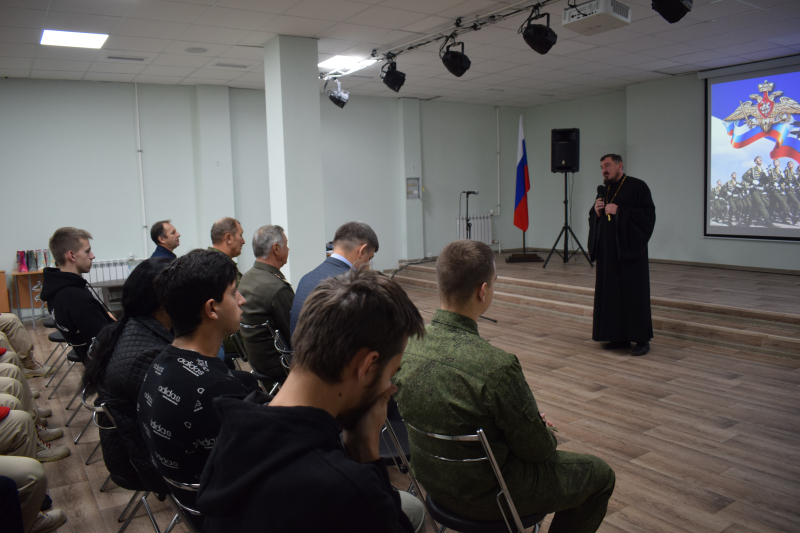 В районном Доме культуры прошел День призывника