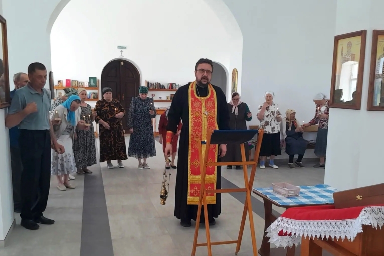 В селе Медово состоялась панихида в память о героях