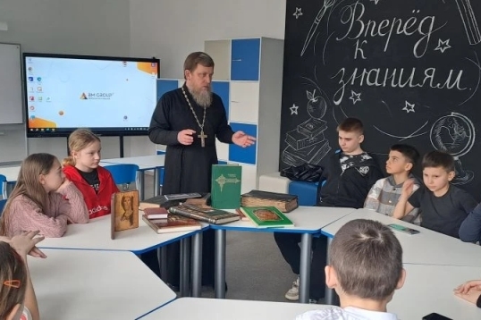 В Шапошниковской школе прошло мероприятие, приуроченное ко Дню православной книги