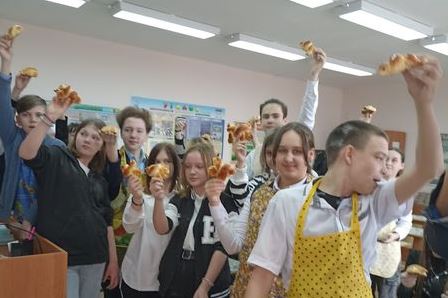 В Кантемировском районе благочиния состоялись мастер-классы по выпечке "жаворонков"