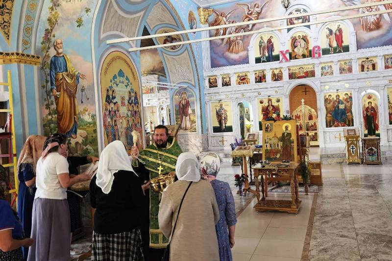 Святыня из Троице-Сергиевой лавры: в Успенский храм города Калач доставлена икона блаженной Ксении Петербургской