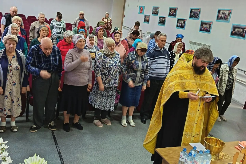 Состоялся визит руководителя епархиального отдела по вопросам семьи, защиты материнства в Павловский госпиталь для ветеранов войн