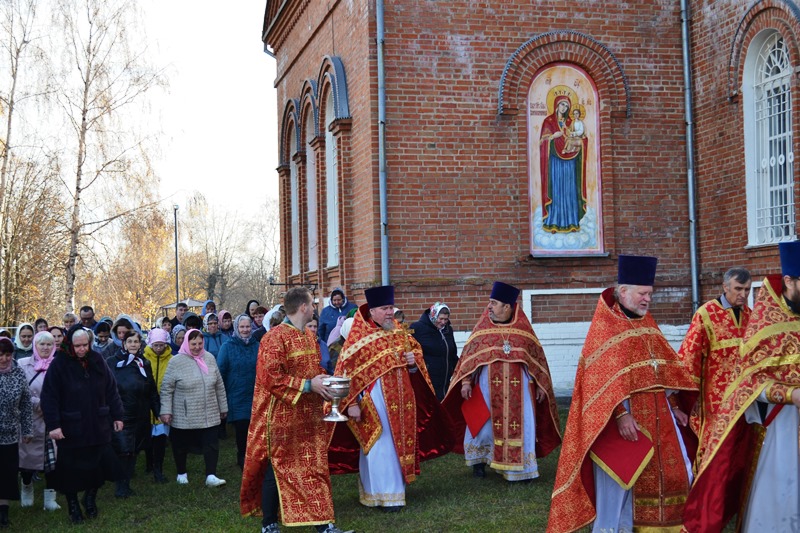 Платавчане молитвенно провели престольный праздник
