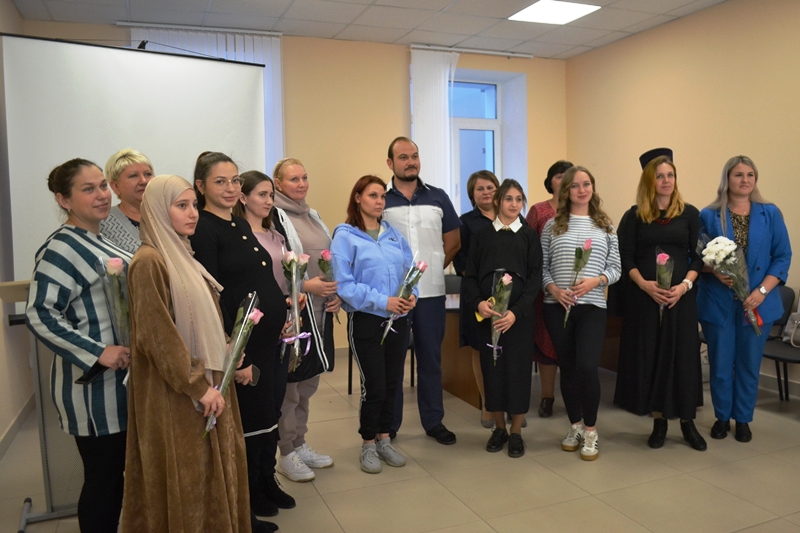 В Воробьевской районной больнице чествовали женщин, находящихся в ожидании чуда материнства