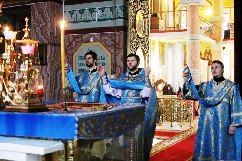 Россошанцы почтили память свт. Митрофана, в схиме Макария, еп. Воронежского