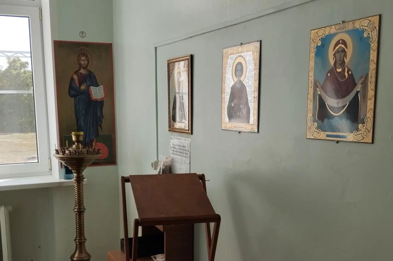 Открытие молитвенной комнаты в хирургическом корпусе Россошанской районной больницы