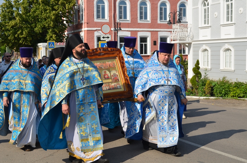 Знаменский крестный ход в Павловском благочинии