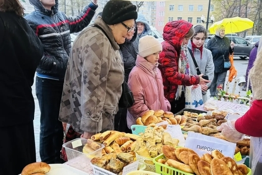 Приходы Россошанского благочиния приняли участие в благотворительной ярмарке в городе Воронеж