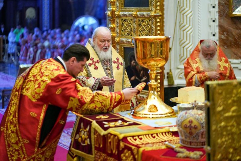 Правящий Архиерей Россошанской епархии сослужил Предстоятелю Русской Православной Церкви в день тезоименитства Его Святейшества