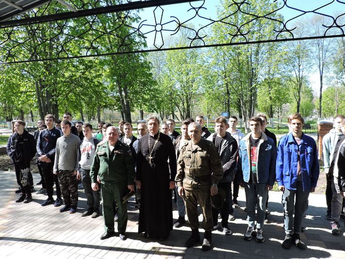 В войсковой части 20155 г. Острогожска прошёл традиционный «День призывника»