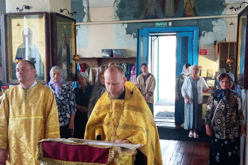 В храмах Калачеевского церковного округа совершен Чин молебного пения о сохранении творения Божия