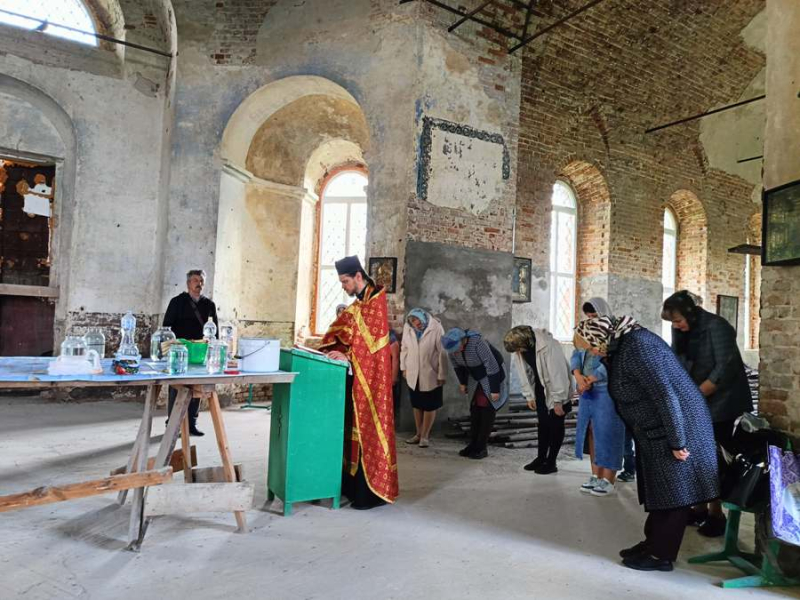  В Богучарском  благочинии продолжается миссионерский проект Пасха в каждом храме