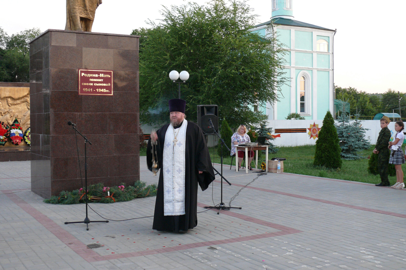 Воскресшая в памяти павших героев…