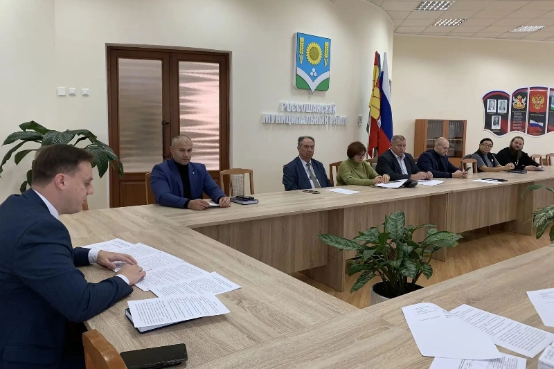 Секретарь Россошанской епархии принял участие в заседании межведомственной комиссии