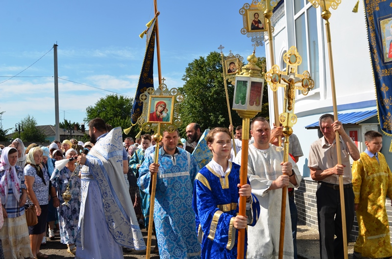 Престольный праздник в Казанском храме г.Павловска
